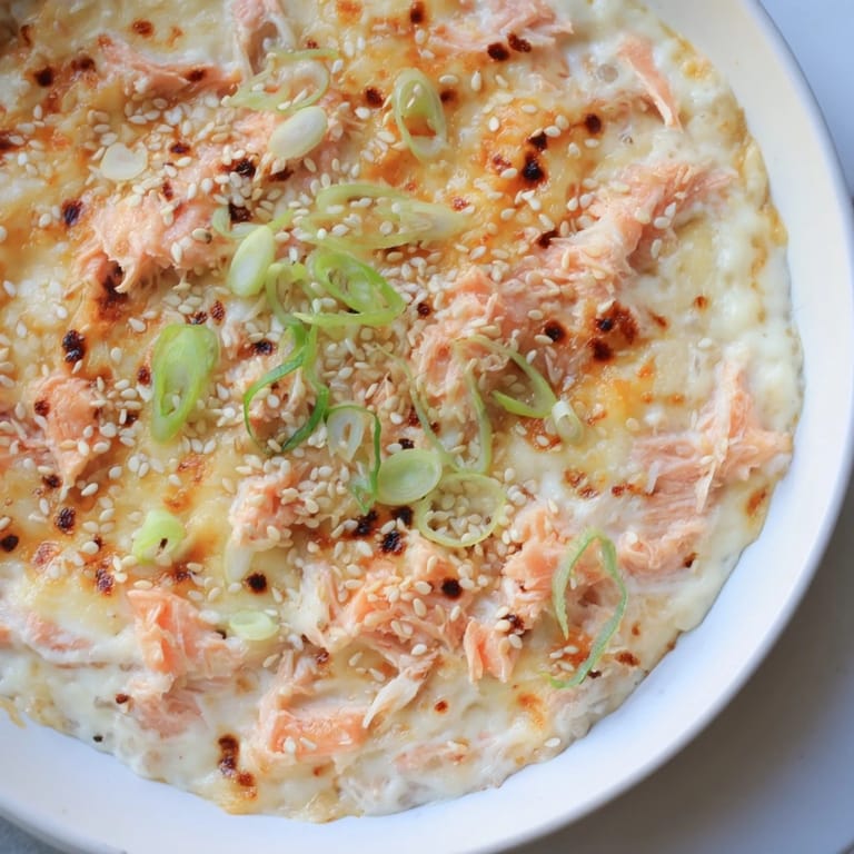 Deconstructed Japanese flavors in this Creamy Salmon Sushi Bake are bursting on the tongue, so delicious to eat!